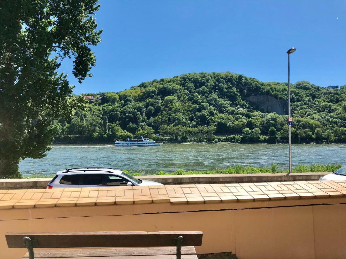 Апартаменты Haus Am Ufer Mit Rheinpanoramablick Кобленц Экстерьер фото